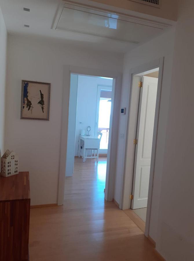 Attico Suite Spiaggia Bari Bagian luar foto