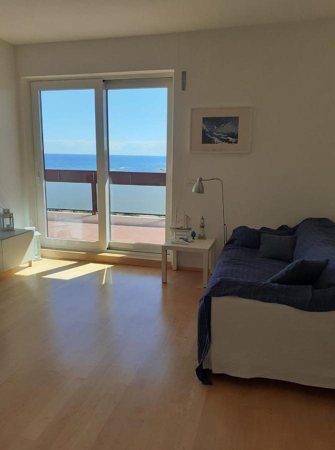Attico Suite Spiaggia Bari Bagian luar foto